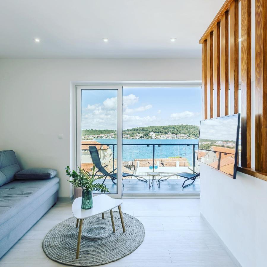 Luxury Apartments Skalinada Near Beaches, Tisno - Dalmatia Exterior photo