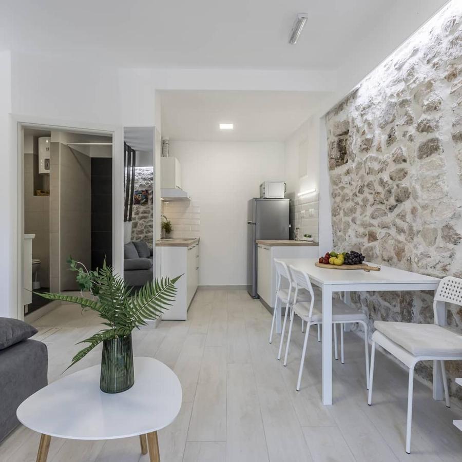 Luxury Apartments Skalinada Near Beaches, Tisno - Dalmatia Exterior photo