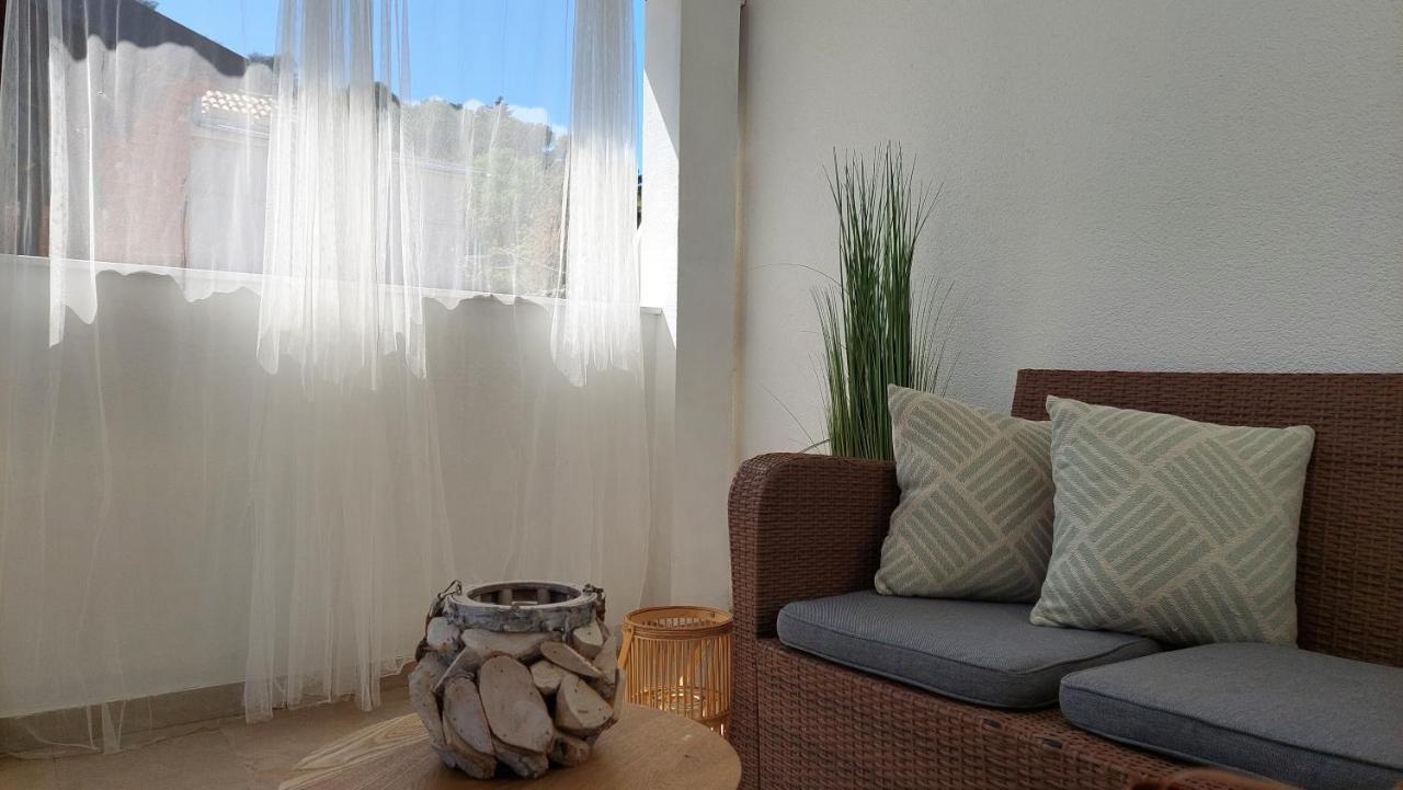Luxury Apartments Skalinada Near Beaches, Tisno - Dalmatia Exterior photo